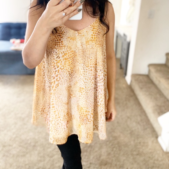 Show Me Your MuMu Tunic Swing Top - Picture 2 of 8